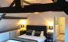 No 6 B&B